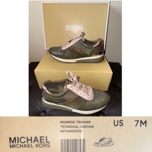 Michael Kors Monroe Trainer in Green and Metallic
